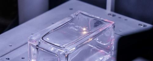 Compact laser engraving machine for perfume bottle