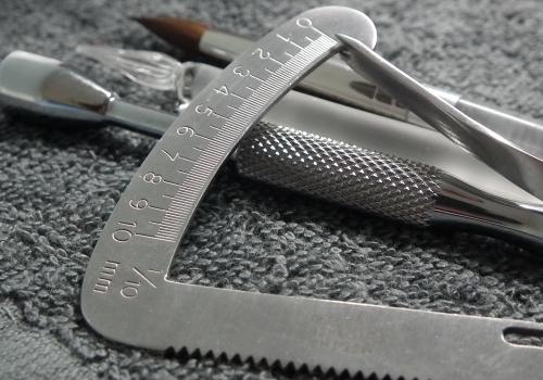 Stainless steel tools engraving