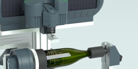 Wine bottle engraving with rotary engraving machine